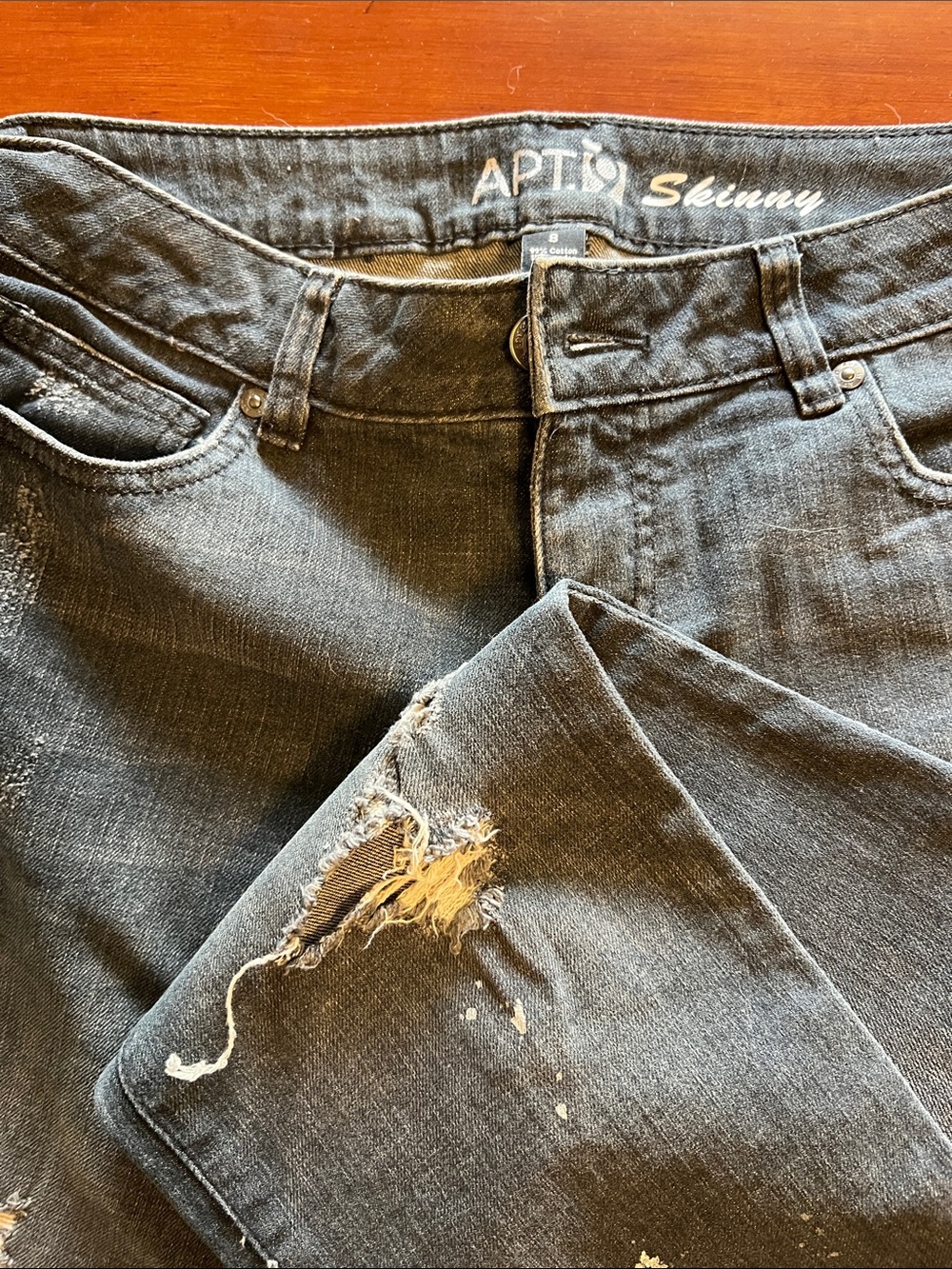 Apt. 9 Women's Black Skinny Jeans with Distressed Paint-Splatter
